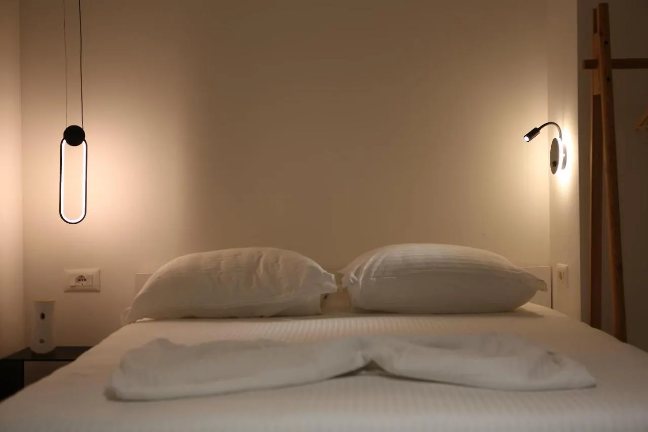 Blloku Studio Apartament Tirana 0*,  Albánie